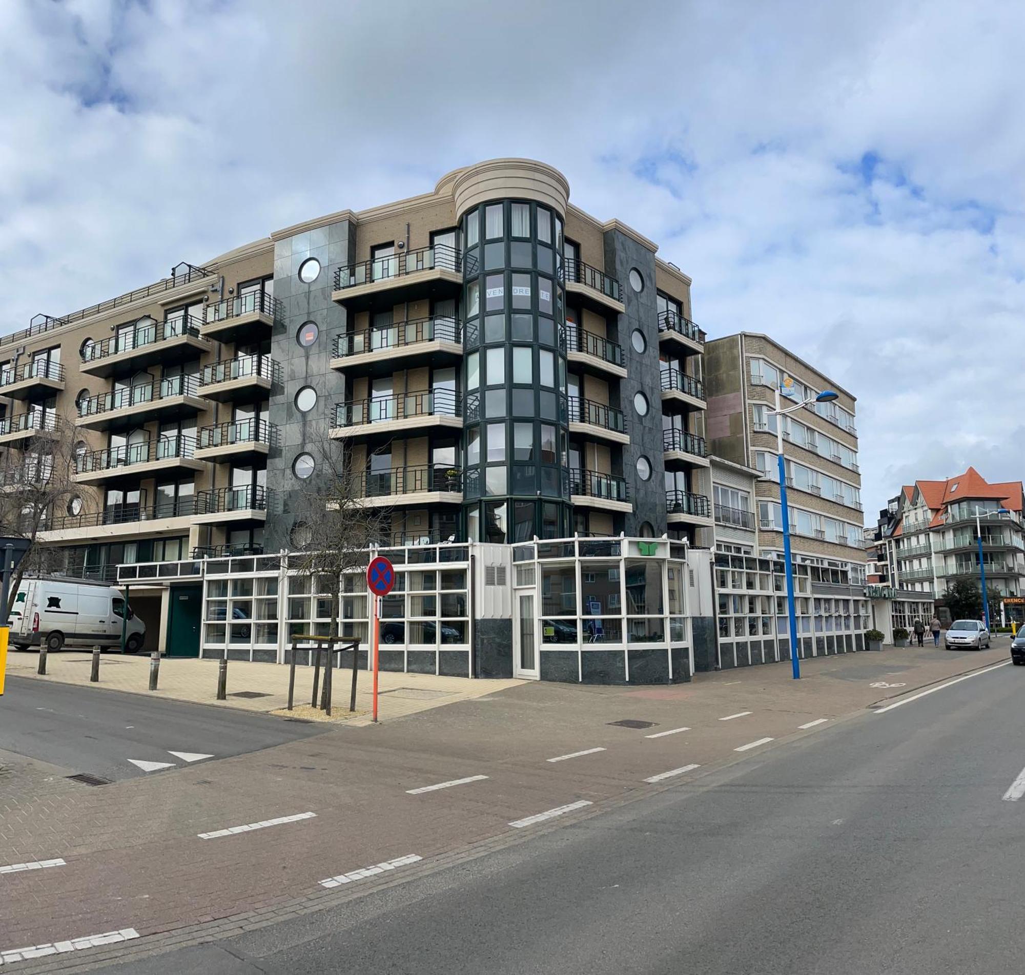 Appt Pablo Met Prive-Garage, Vlakbij Zee, In Koksijde-Bad公寓 外观 照片